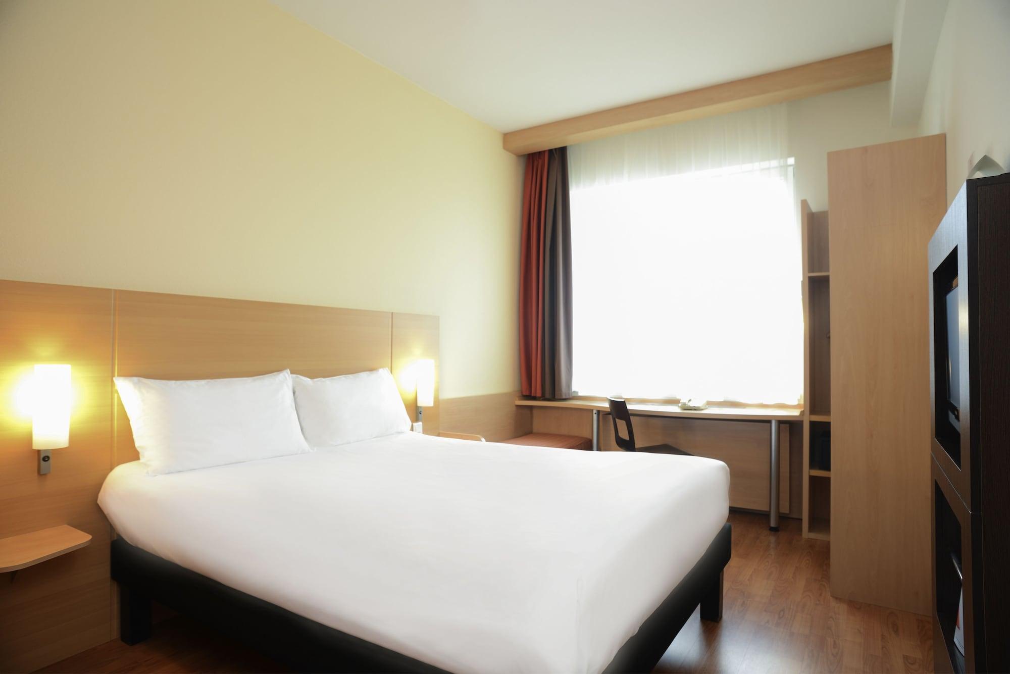 Ibis Paris Porte D'Italie Gentilly Exterior photo